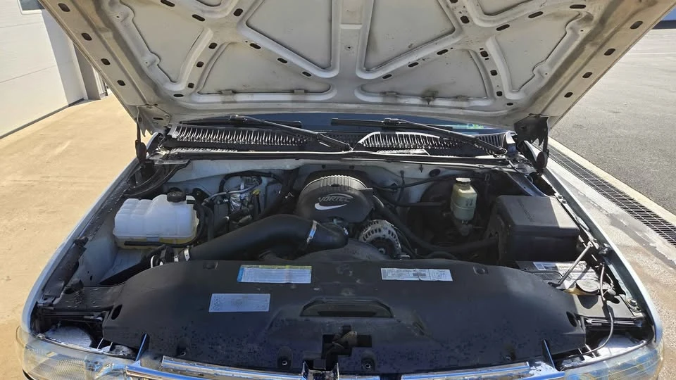 2000 Chevrolet Silverado 1st Gen - Image 12 of 18
