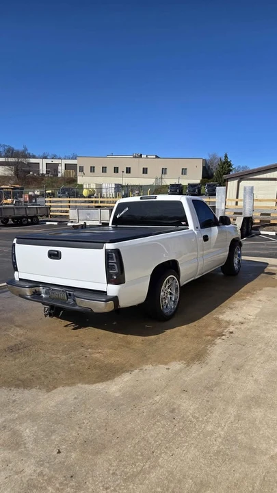 2000 Chevrolet Silverado 1st Gen - Image 4 of 18
