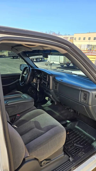 2000 Chevrolet Silverado 1st Gen - Image 15 of 18
