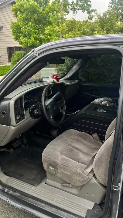 2000 Chevrolet Silverado 1st Gen - Image 3 of 6