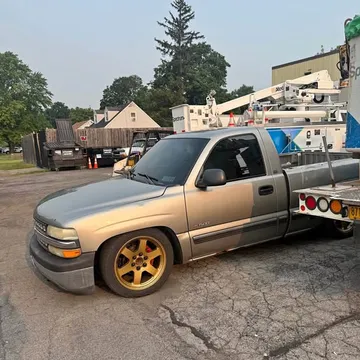 2000 Chevrolet Silverado 1500 Regular Cab Short Bed