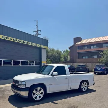2000 Chevrolet Silverado 1500 Regular Cab Short Bed