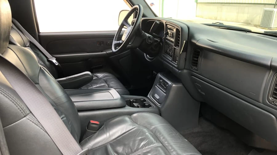 2000 Chevrolet Silverado 1st Gen - Image 5 of 9