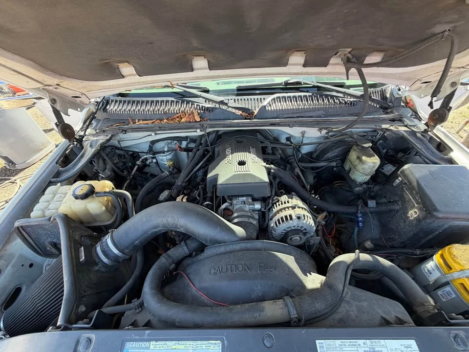 2000 Chevrolet Silverado 1st Gen - Image 10 of 11