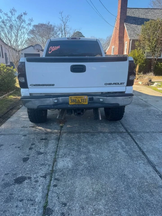 2000 Chevrolet Silverado 1st Gen - Image 3 of 11
