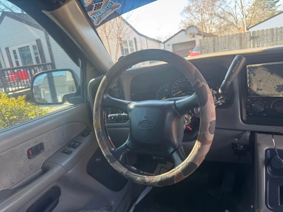 2000 Chevrolet Silverado 1st Gen - Image 5 of 11