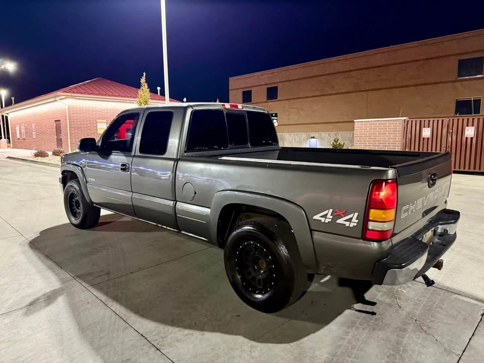 2000 Chevrolet Silverado 1st Gen - Image 5 of 10
