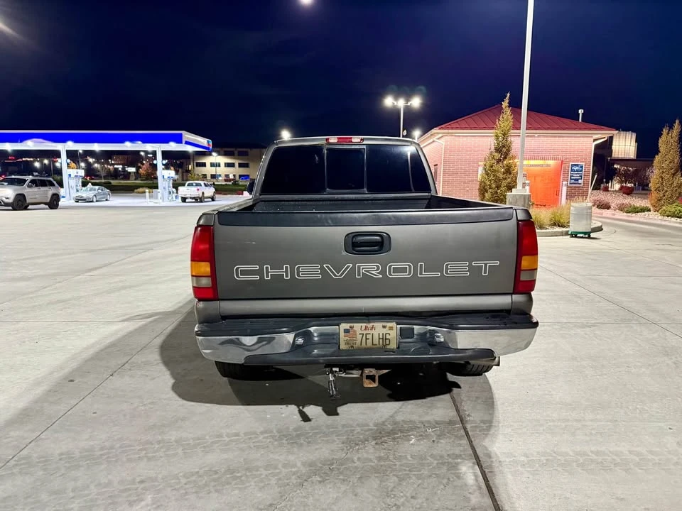 2000 Chevrolet Silverado 1st Gen - Image 7 of 10