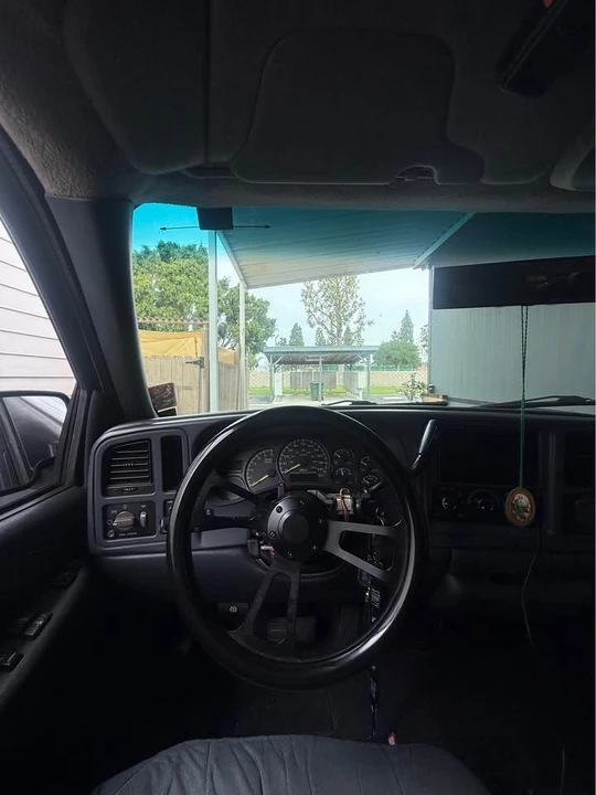 2000 Chevrolet Silverado 1st Gen - Image 13 of 18