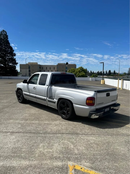 2000 Chevrolet Silverado 1st Gen - Image 6 of 11