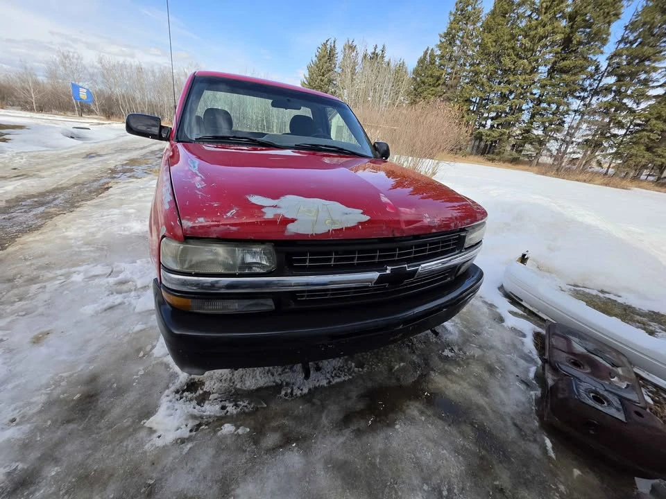 2000 Chevrolet Silverado 1st Gen - Image 2 of 19