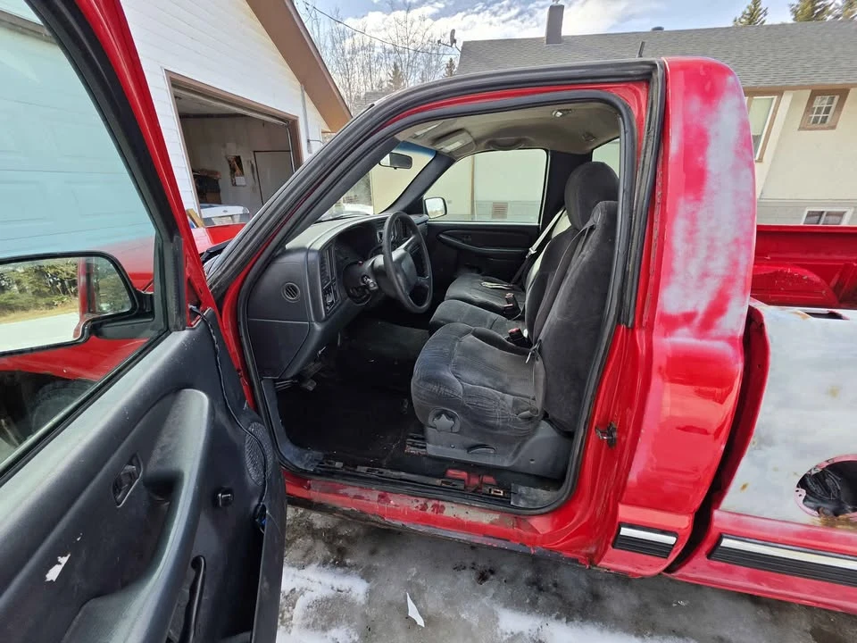 2000 Chevrolet Silverado 1st Gen - Image 5 of 19