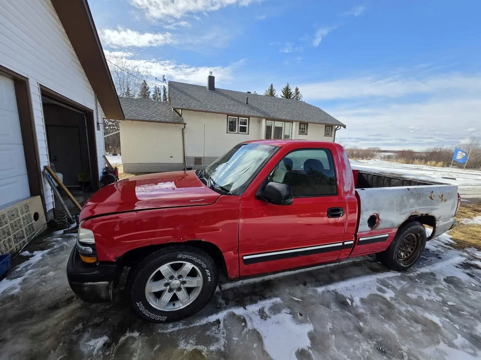 2000 Chevrolet Silverado 1st Gen - Image 4 of 19