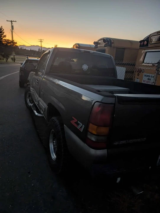 2000 Chevrolet Silverado 1st Gen - Image 4 of 4