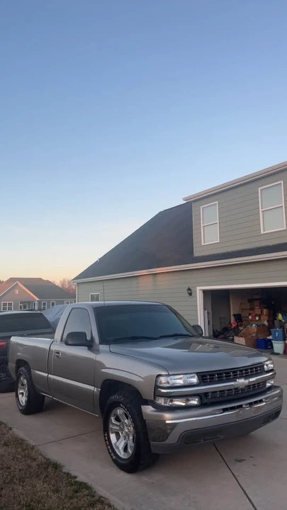 2000 Chevrolet Silverado 1st Gen - Image 7 of 11