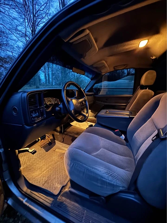 2000 Chevrolet Silverado 1st Gen - Image 11 of 11