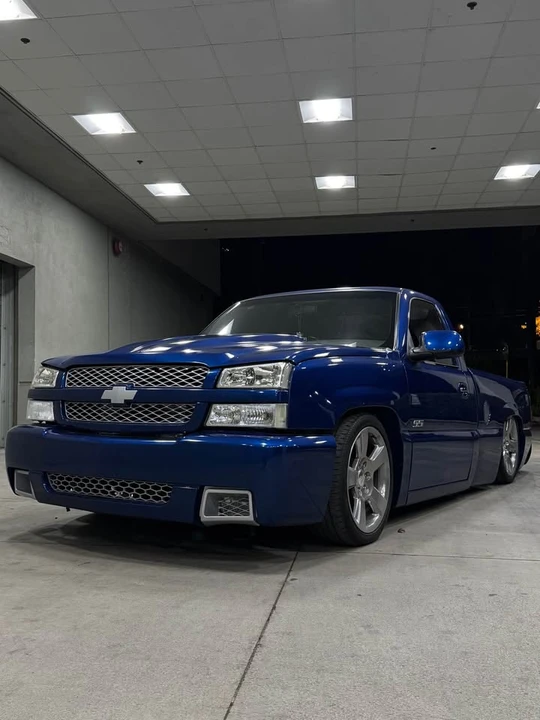 2000 Chevrolet Silverado 1st Gen - Image 2 of 5