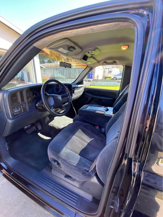 2000 Chevrolet Silverado 1st Gen - Image 4 of 8