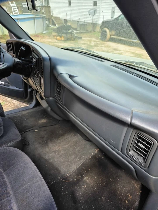2000 Chevrolet Silverado 1st Gen - Image 15 of 16