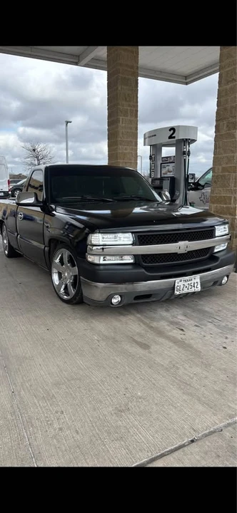 2000 Chevrolet Silverado 1st Gen - Image 3 of 3
