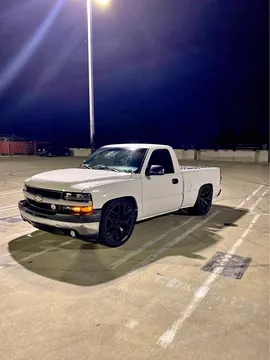 2000 Chevrolet 1500 Regular Cab Short Bed