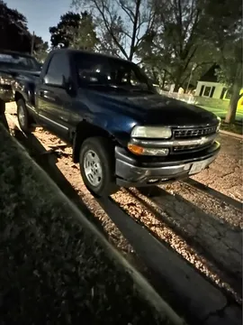 2000 Chevrolet 1500 Regular Cab Short Bed