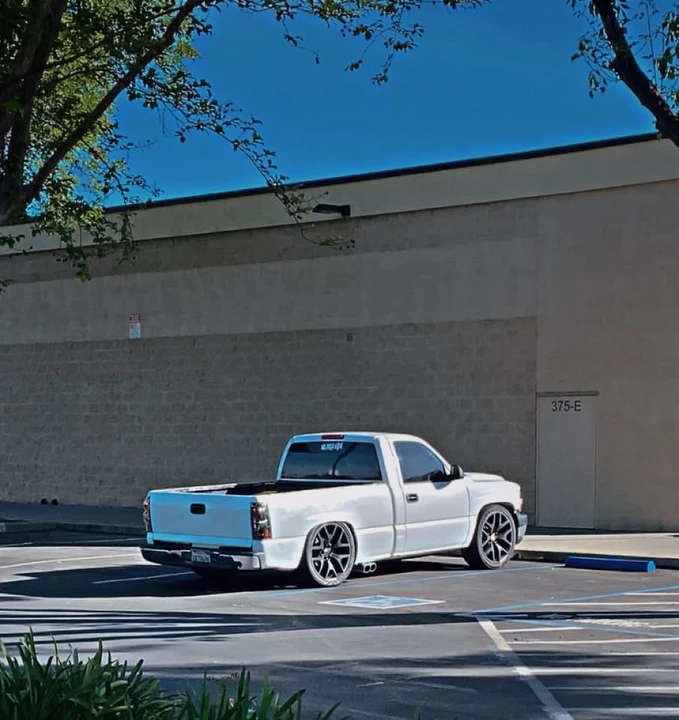 2000 Chevrolet Silverado 1st Gen - Image 6 of 10