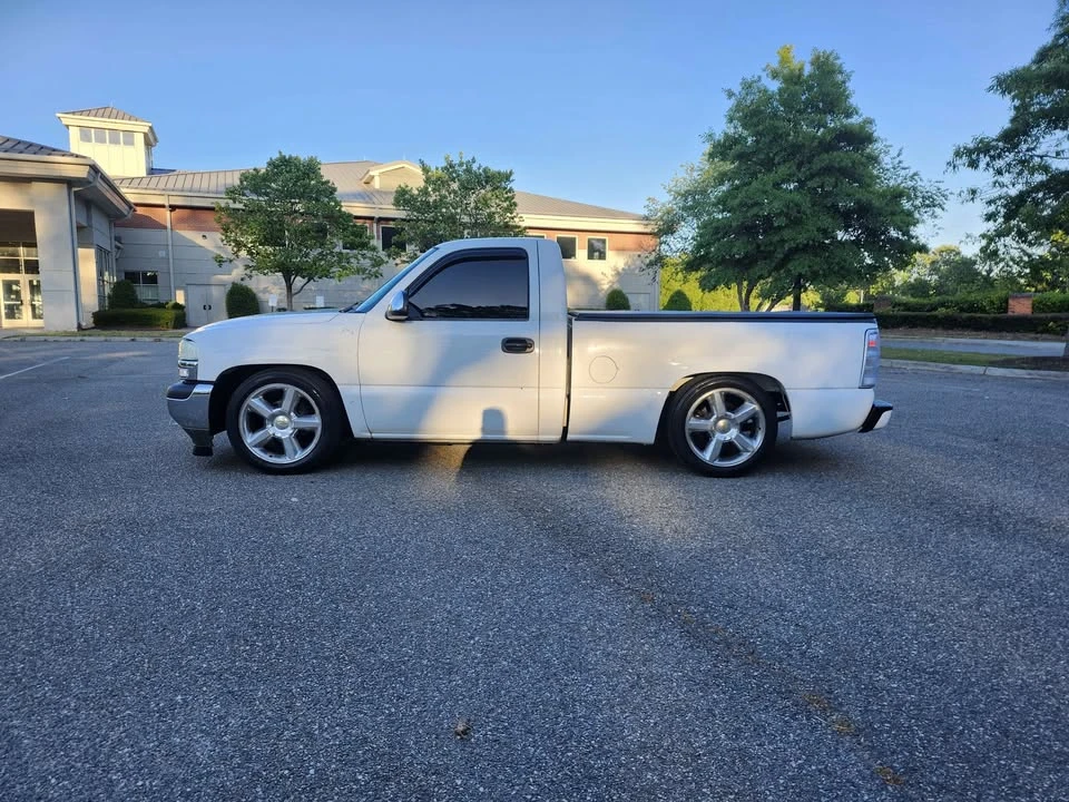 2000 Chevrolet Silverado 1st Gen - Image 3 of 11