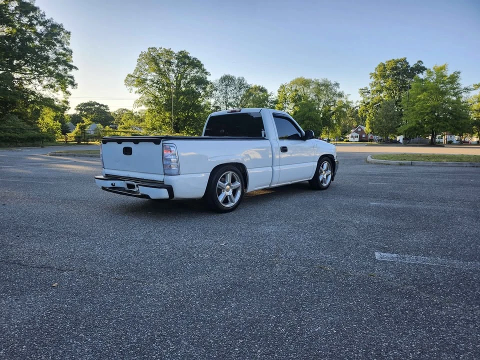 2000 Chevrolet Silverado 1st Gen - Image 5 of 11