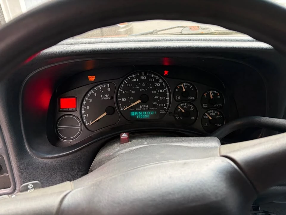 2000 Chevrolet Silverado 1st Gen - Image 8 of 9