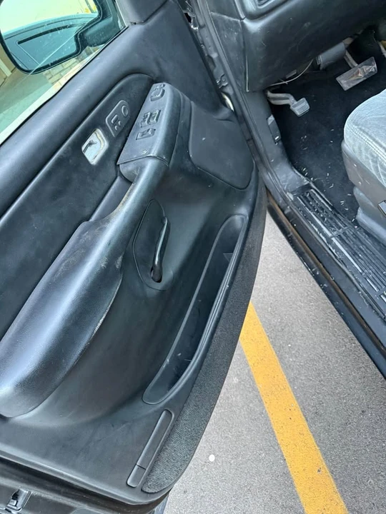 2000 Chevrolet Silverado 1st Gen - Image 6 of 8