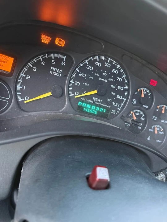 2000 Chevrolet Silverado 1st Gen - Image 4 of 8