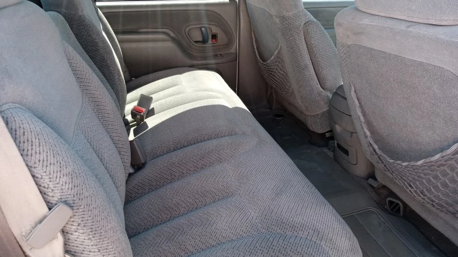 2000 Chevrolet Silverado 1st Gen - Image 8 of 23