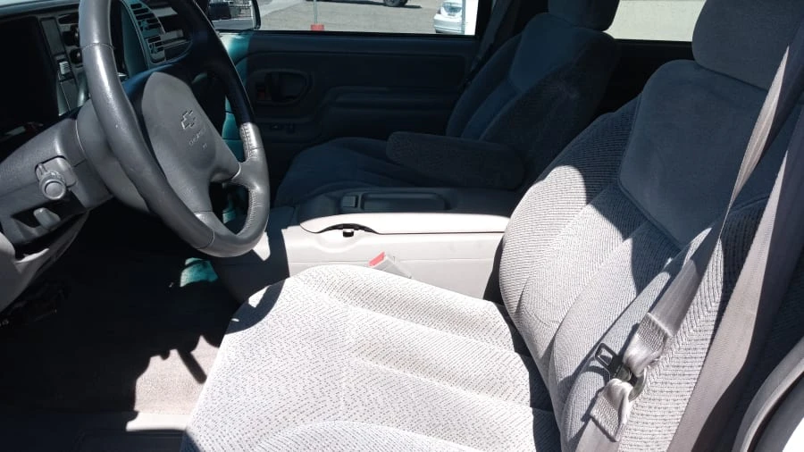2000 Chevrolet Silverado 1st Gen - Image 5 of 23