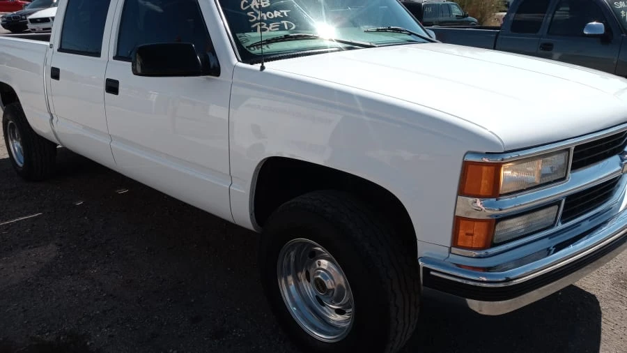 2000 Chevrolet Silverado 1st Gen - Image 16 of 23