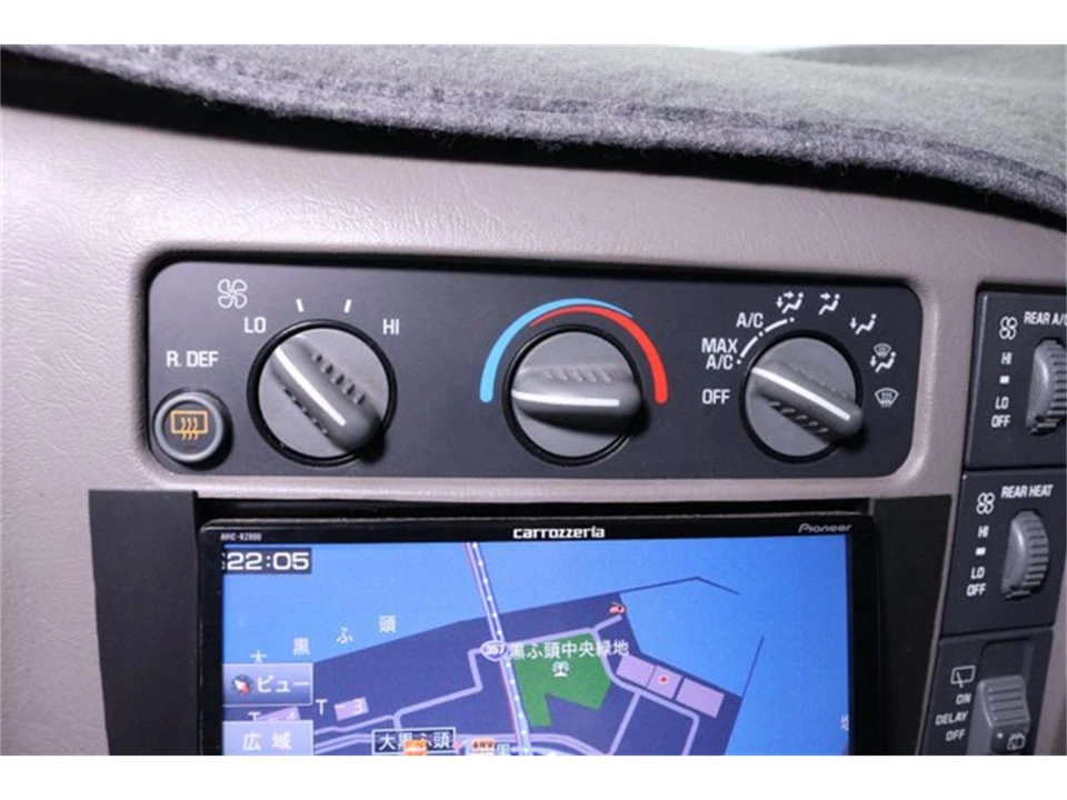 2000 Chevrolet Astro - Image 13 of 31