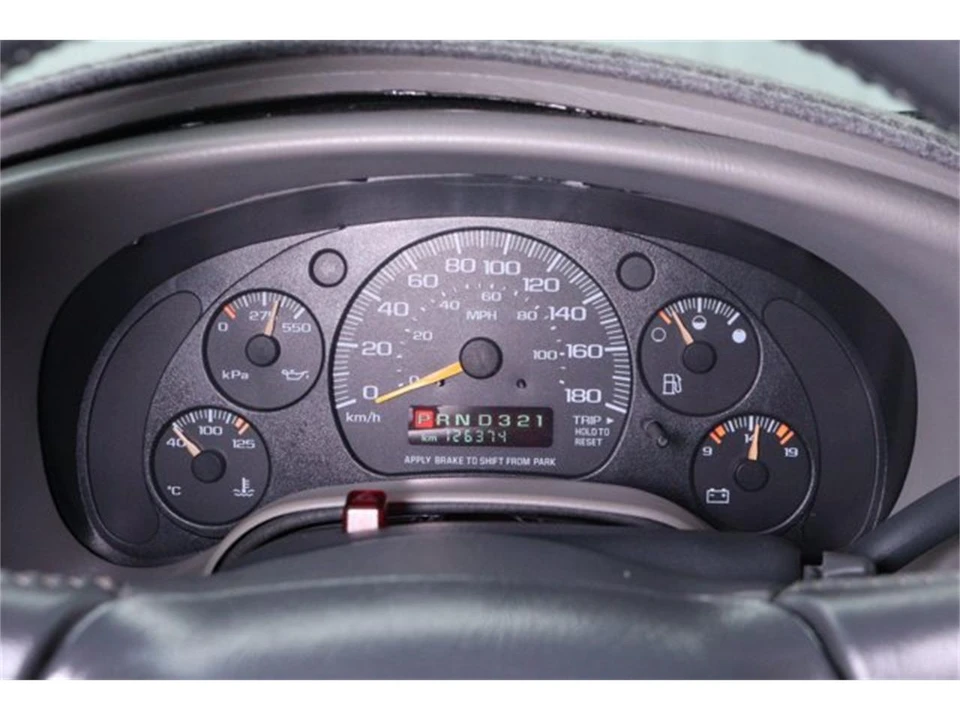 2000 Chevrolet Astro - Image 11 of 31