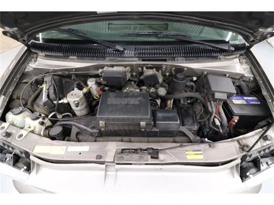 2000 Chevrolet Astro - Image 26 of 31