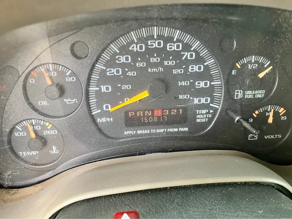 2000 Chevrolet Astro - Image 13 of 20