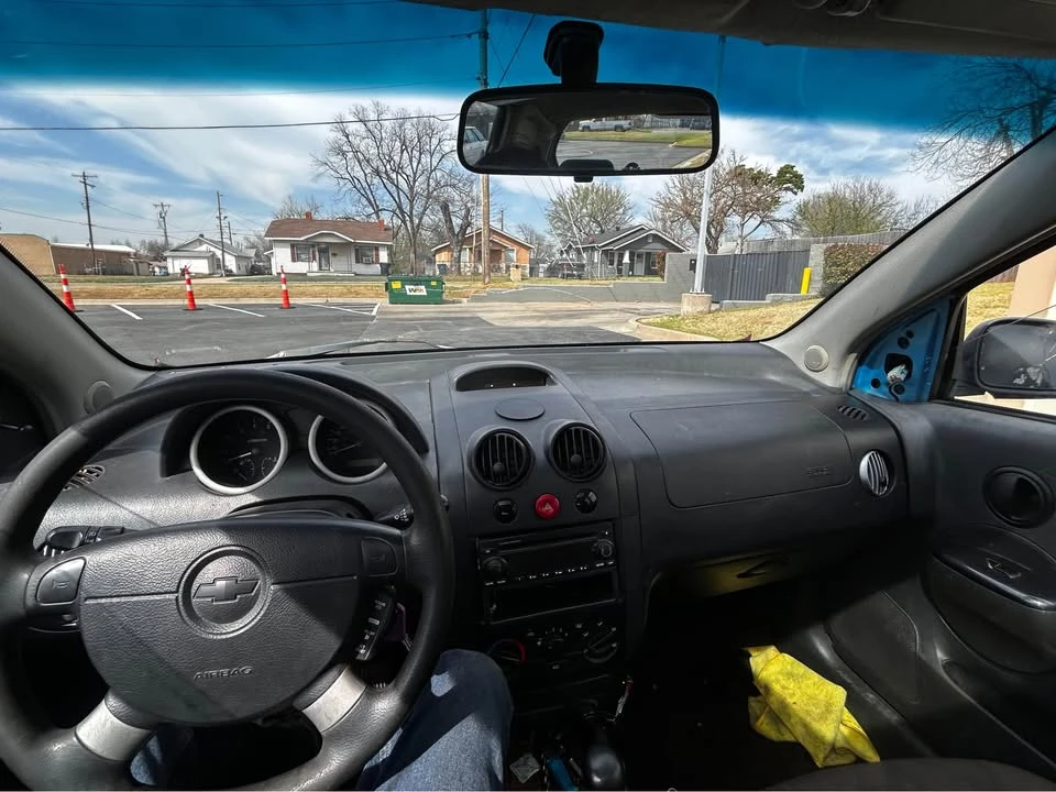2000 Chevrolet Aveo/Sonic - Image 5 of 11