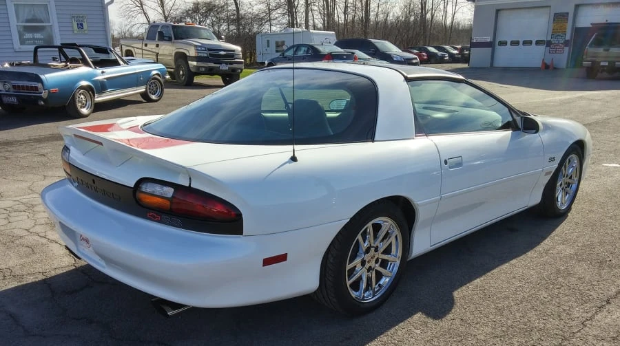 2000 Chevrolet Camaro 4th Gen - Image 4 of 6