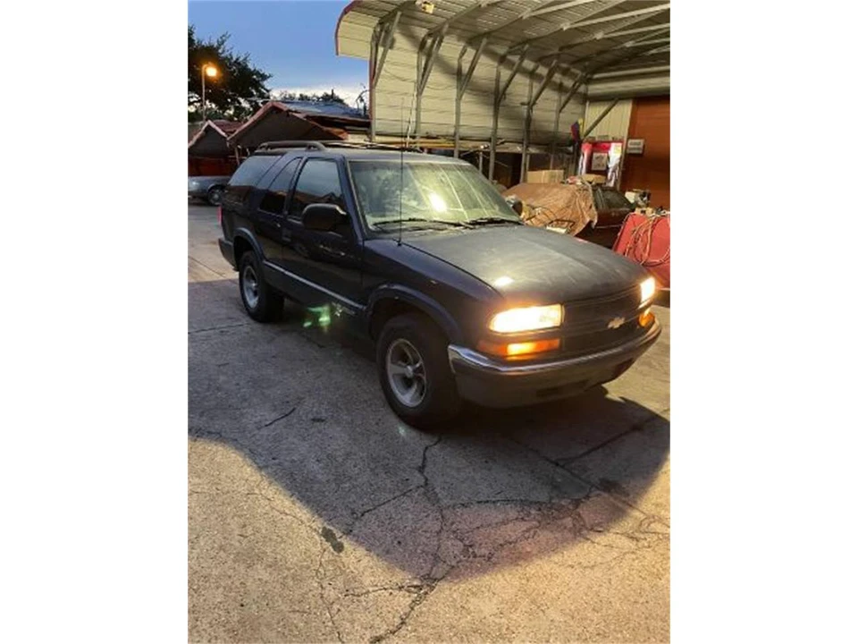 2000 Chevrolet S-10 Blazer 2nd Gen - Image 13 of 15