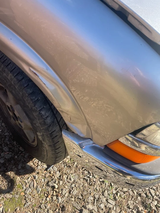 2000 Chevrolet S-10 Blazer 2nd Gen - Image 2 of 15