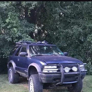2000 Chevrolet Blazer 2LT