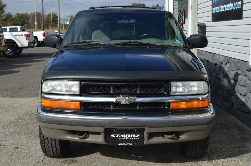 2000 Chevrolet S-10 Blazer 2nd Gen - Image 9 of 12