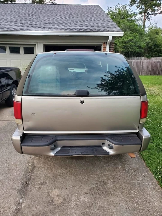 2000 Chevrolet S-10 Blazer 2nd Gen - Image 4 of 14