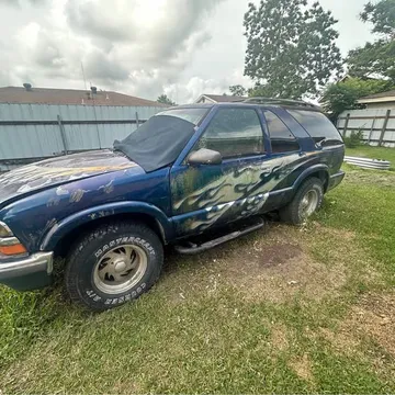 2000 Chevrolet Blazer LS