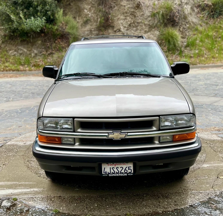 2000 Chevrolet S-10 Blazer 2nd Gen - Image 9 of 31
