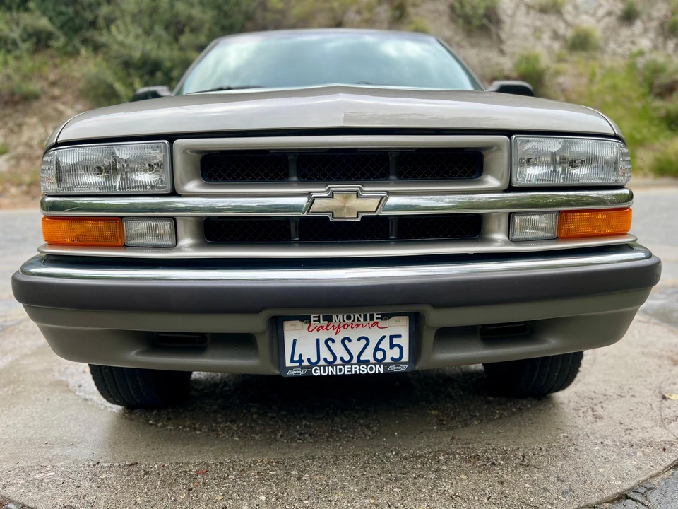 2000 Chevrolet S-10 Blazer 2nd Gen - Image 6 of 31