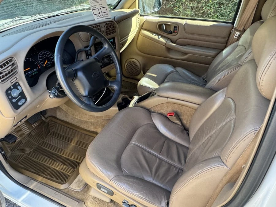 2000 Chevrolet Blazer - Image 5 of 13